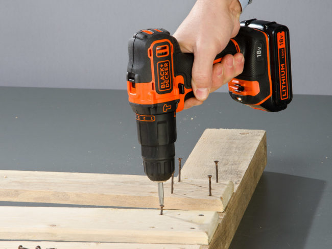 trapano avvitatore BDCHD18