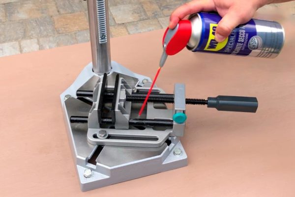 Manutenzione Del Trapano A Colonna Con WD 40 Almanacco Far Da S 