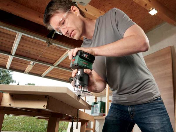Rifilatore a batteria – corpo macchina AdvancedTrimRouter 18V-8 | Bosch - immagine 6